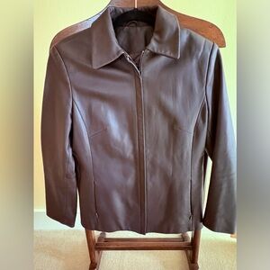 Lord & Taylor Dark Brown Leather Jacket
Petite Small with pockets
